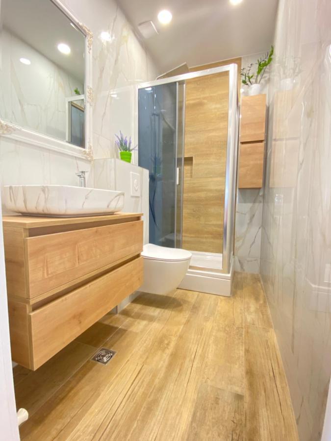 Apartment Lana Baška Voda エクステリア 写真